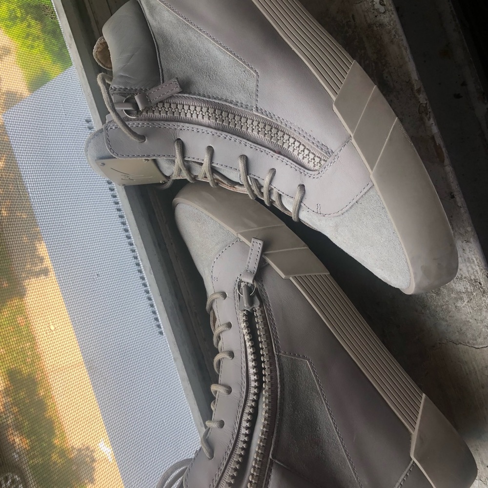 Giuseppe Sneakers